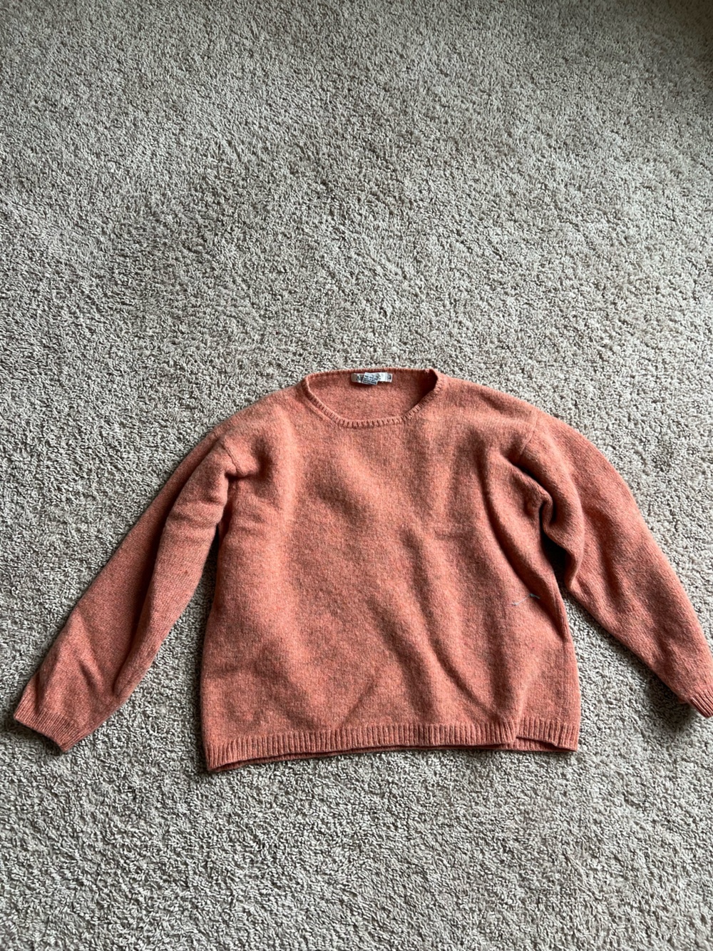 Ann Taylor Women's Crewneck Sweater in Rust 100% Wool